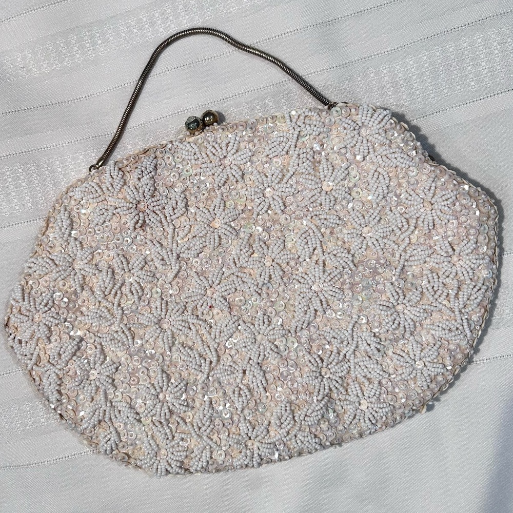 Vintage beaded handbag clutch cream floral design sequins rhinestone snap ivory